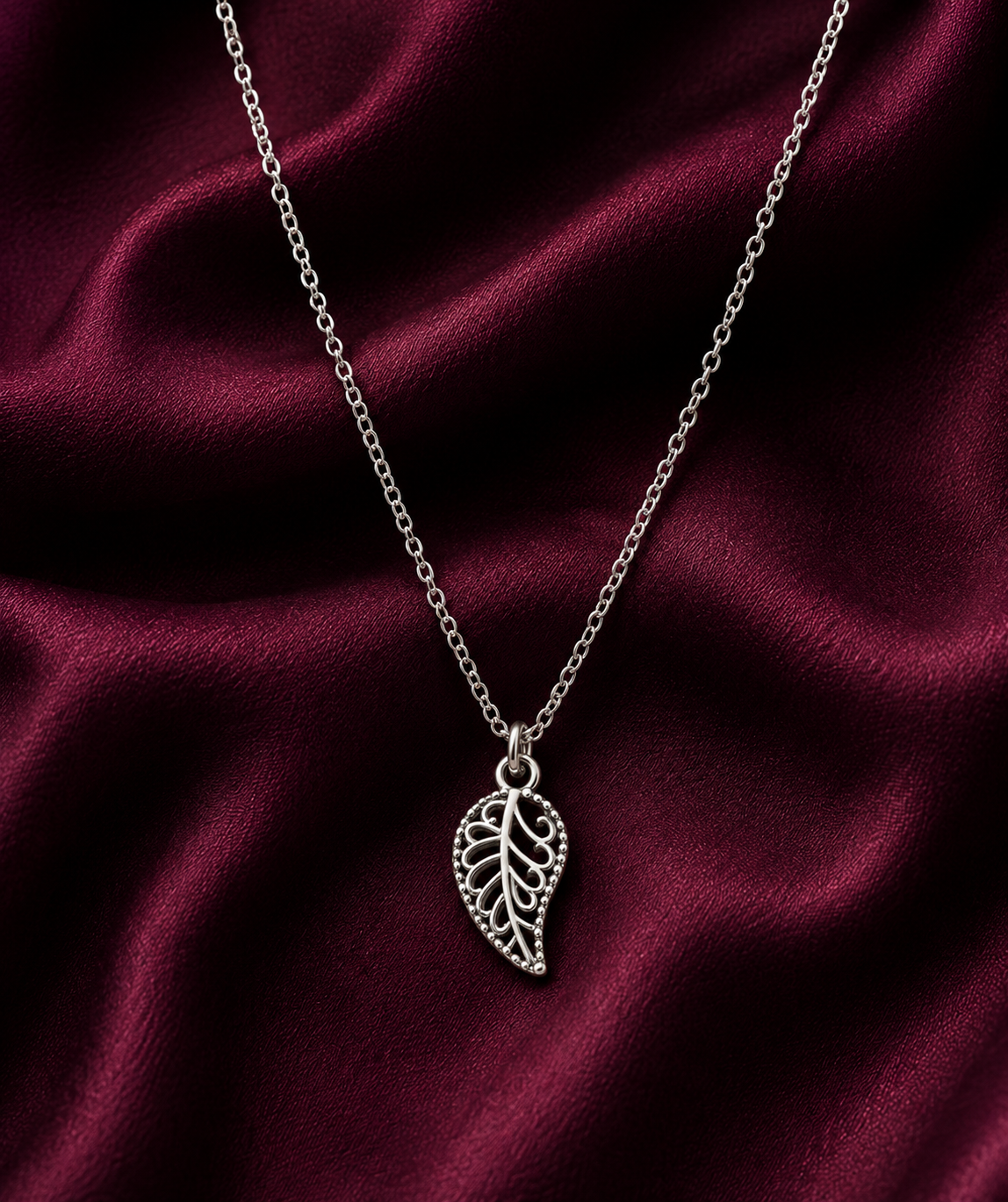 Silver Leaf Pendant Necklace